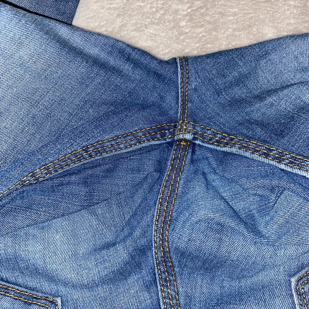 💙🔻GUESS Men's Lincoln Slim Straight Jeans - Picture 8 of 11